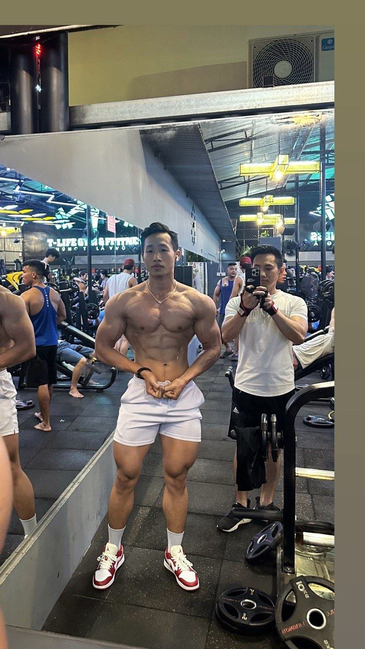 Annfit training at the gym